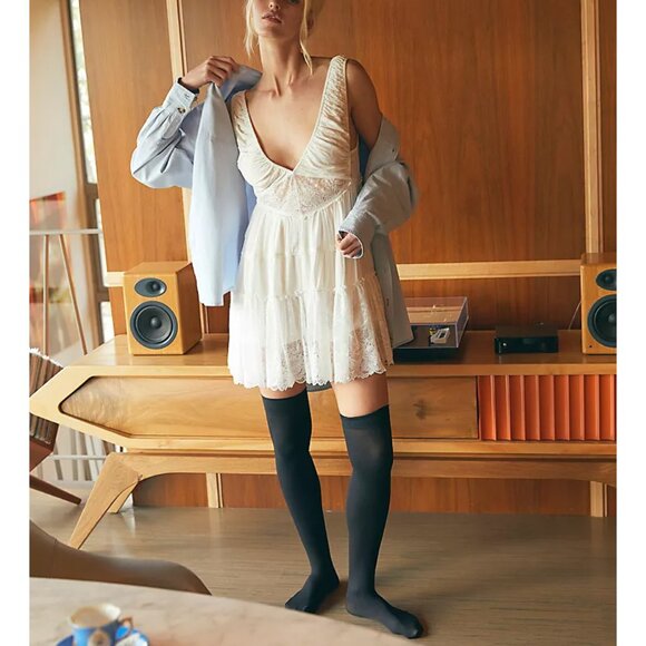 18. NWT Free People Intimately spring fling romper - Picture 6 of 15